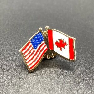 Vintage 80’s Canada and USA Flag Friendship Souvenir Lapel Pin Metal Collectible